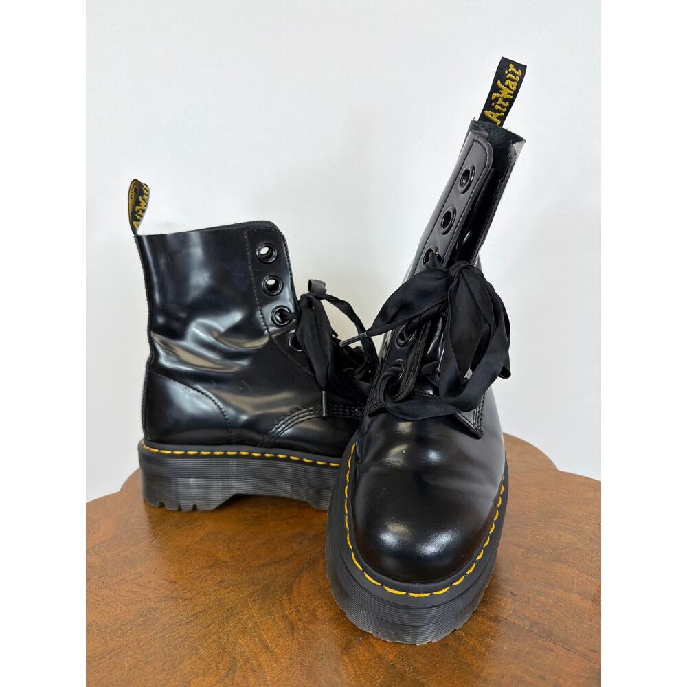Dr. Martens Molly Black Patent Leather Platform 6 Eye Airwair Boots L11 EU43